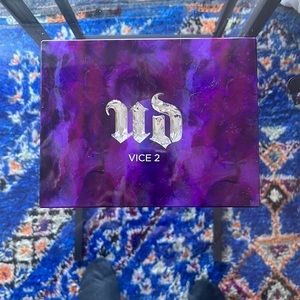 Urban Decay Vice 2 makeup palette